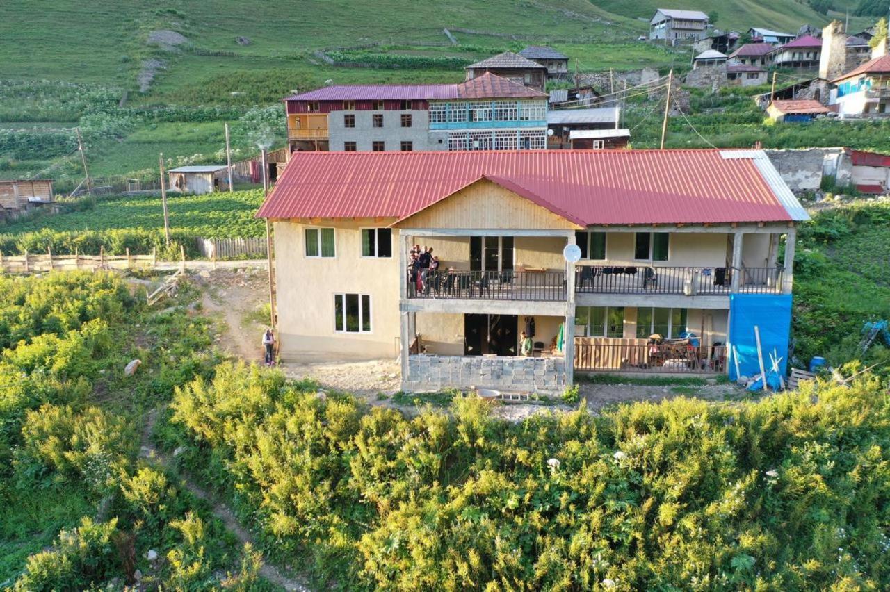 Guest House Caucasioni Adishi Ngoại thất bức ảnh