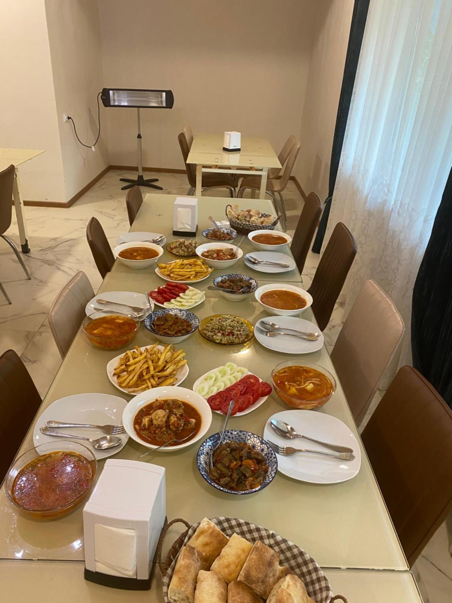 Guest House Caucasioni Adishi Ngoại thất bức ảnh